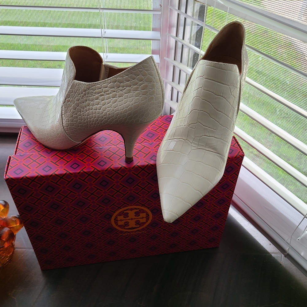 Tory Burch Shoe Boots